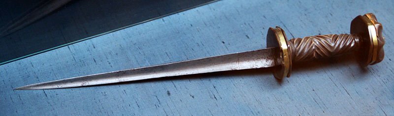 Rondel dagger, probably used by Emperor Maximilian I, Rondel