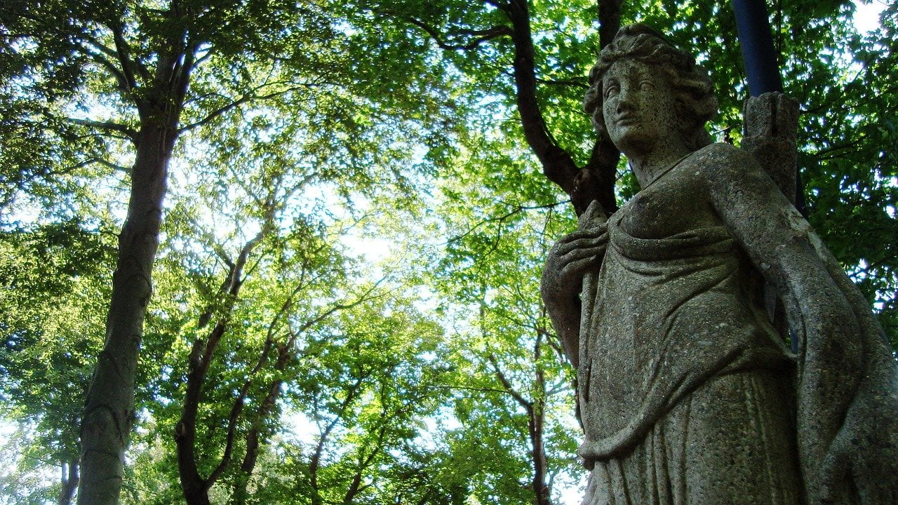 Artemis, Hellenic goddess of the hunt, wild places, maidens and the moon