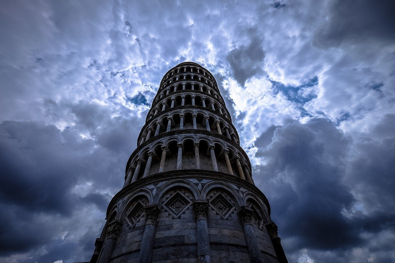 Arches beside the Leaning Tower of Pisa