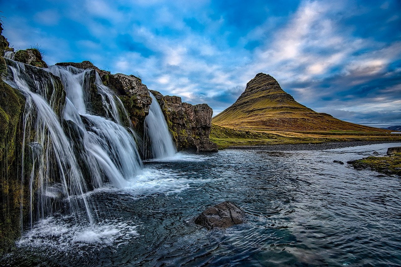Mountain, coast and volcanic landscape in Iceland