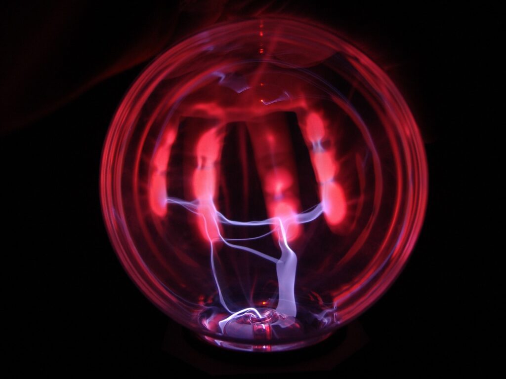 Ball Sphere Bolt Discharge  - Mediavormgever / Pixabay, Ball Lightning