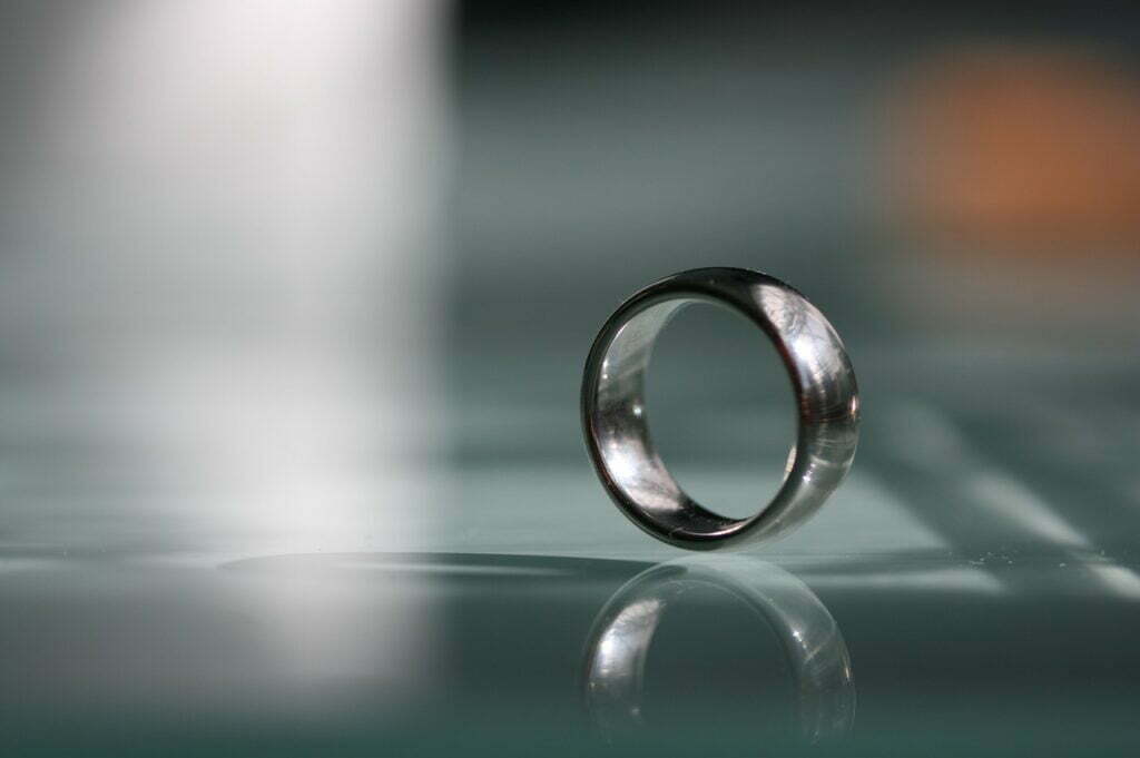 Wedding Ring Ring Silver  - tung256 / Pixabay, Ring of Invisibility