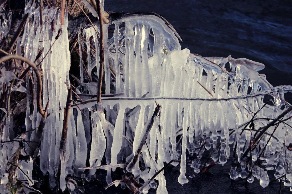 Icicle Ice Cream Branches Winter  - manfredrichter / Pixabay, Cone of Cold