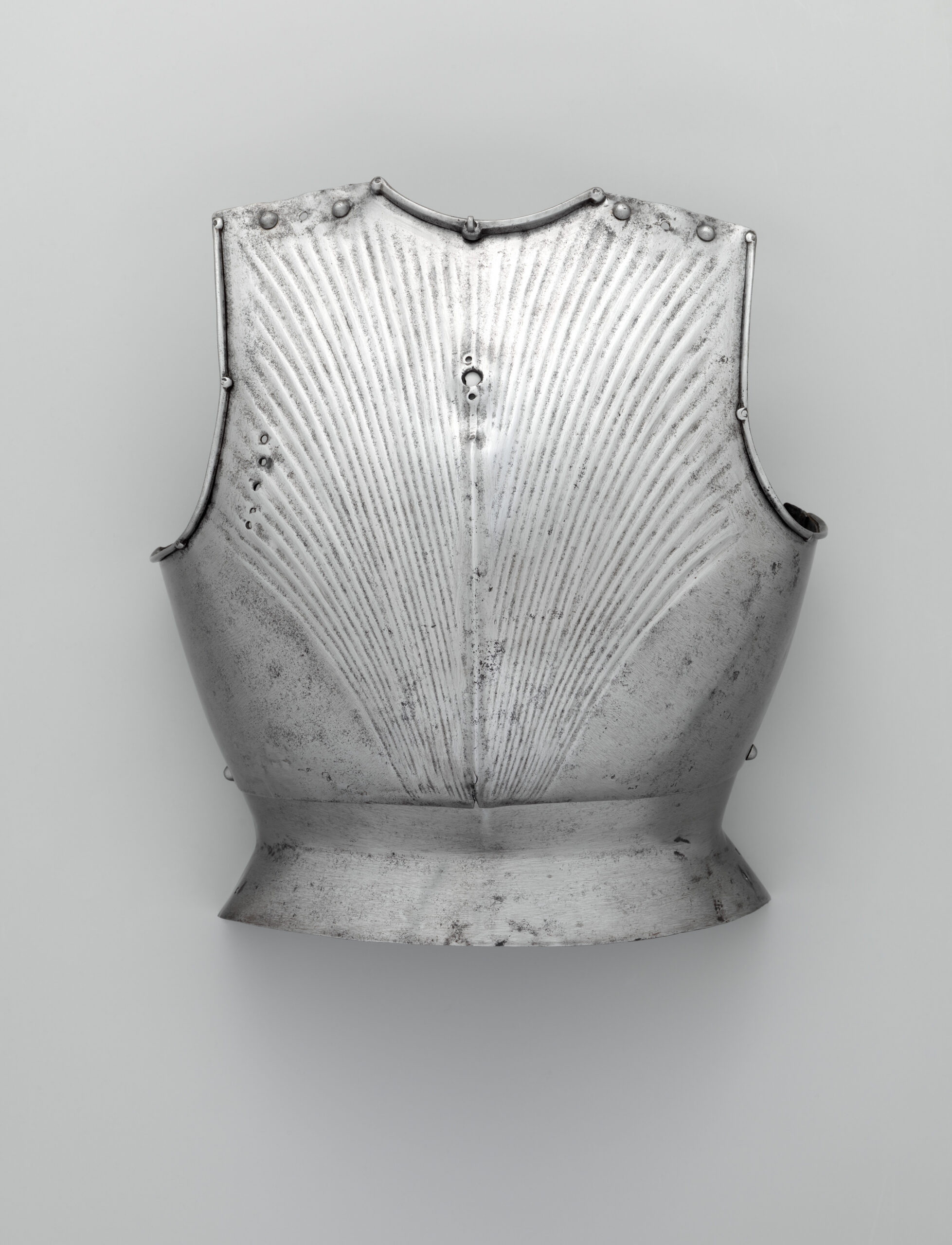 German Kastenbrust steel breastplate circa 1450, Metropolitan Museum of Art